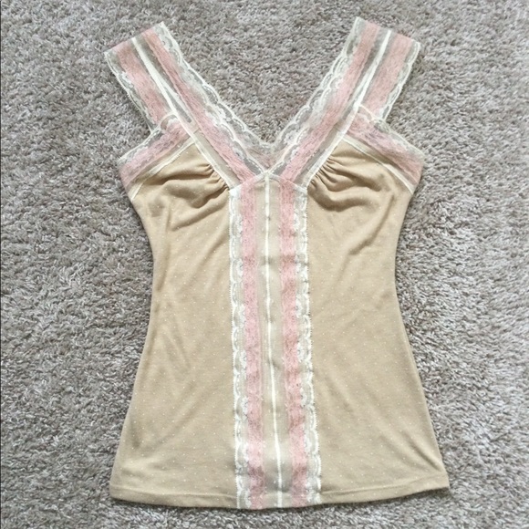 🔥🔥HOST PIC🔥🔥 Romantic Lace Top - Picture 14 of 14